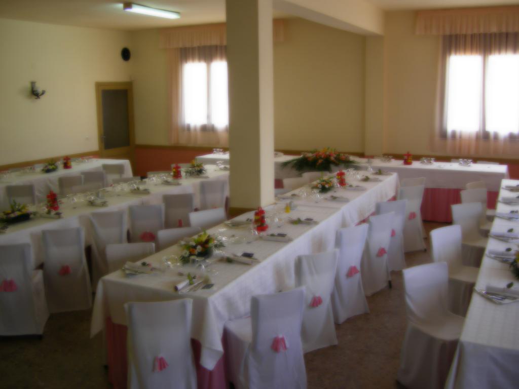 Hostal Roca Fayon Exterior photo